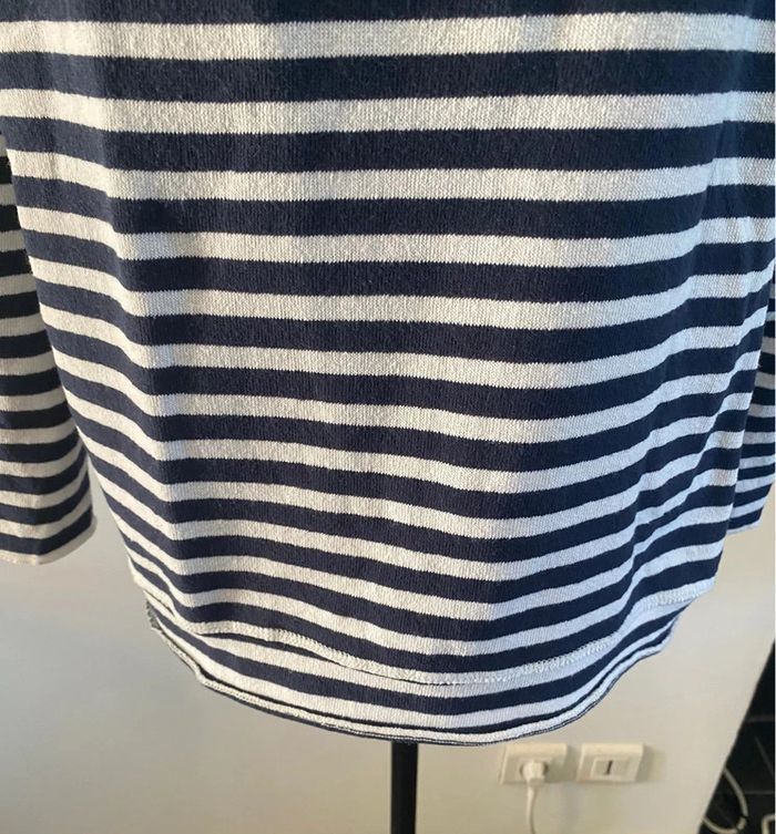 Pull Marinière en maille blanche et marine à rayures taille M - photo numéro 7