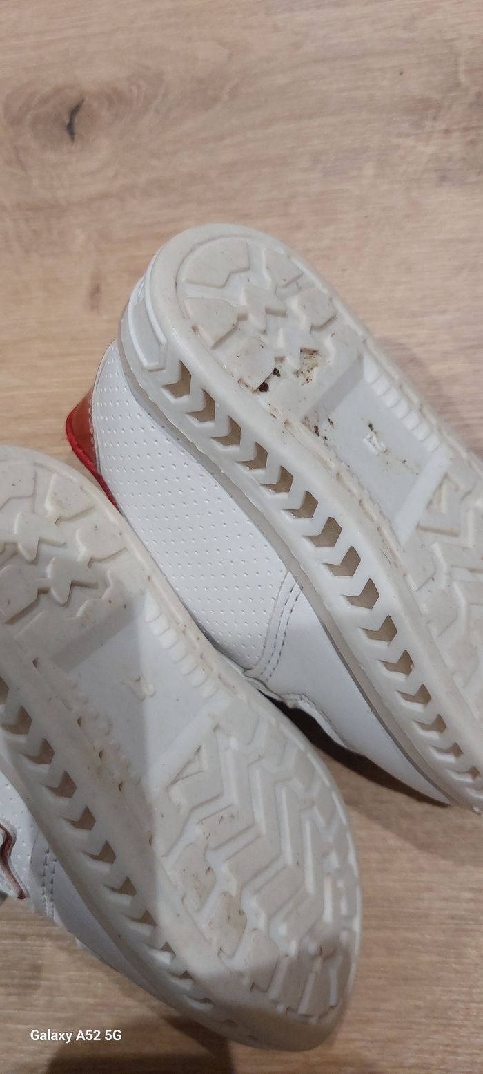 Baskets blanche à scratch - photo numéro 2