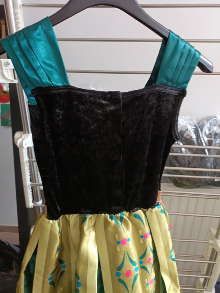 Robe déguisement Anna reine des neiges Disneyland Paris 12 ans - photo numéro 6