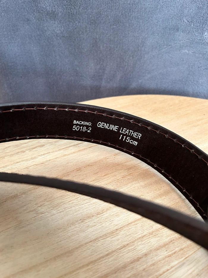 Ceinture véritable cuir 115cm neuve avec étiquette - photo numéro 3