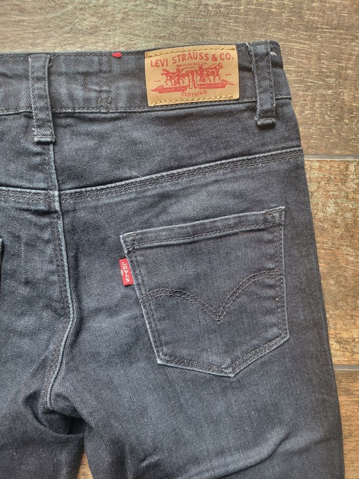 Jeans levi's 12 - photo numéro 4