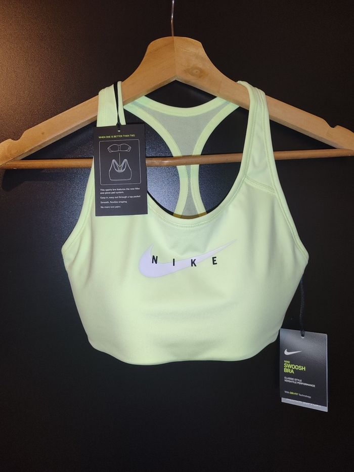 Brassière neuve nike