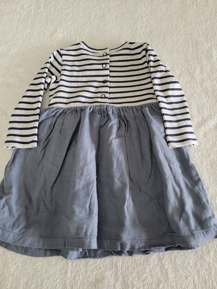 Robe benetton 9-12 mois 74 cm - photo numéro 2