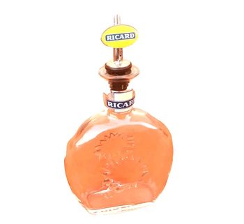 Carafe publicitaire avec son bec verseur  Ricard "soleil "