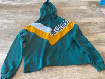 Sweat capuche taille S (36/38)