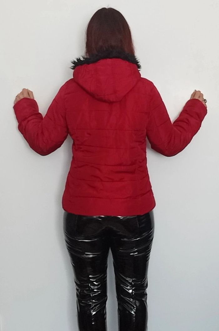 Doudoune rouge zippée à capuche taille 36 - photo numéro 7