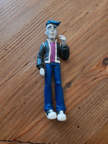 Figurine monster high grotoumou moriavitchi N 31 
15 cm