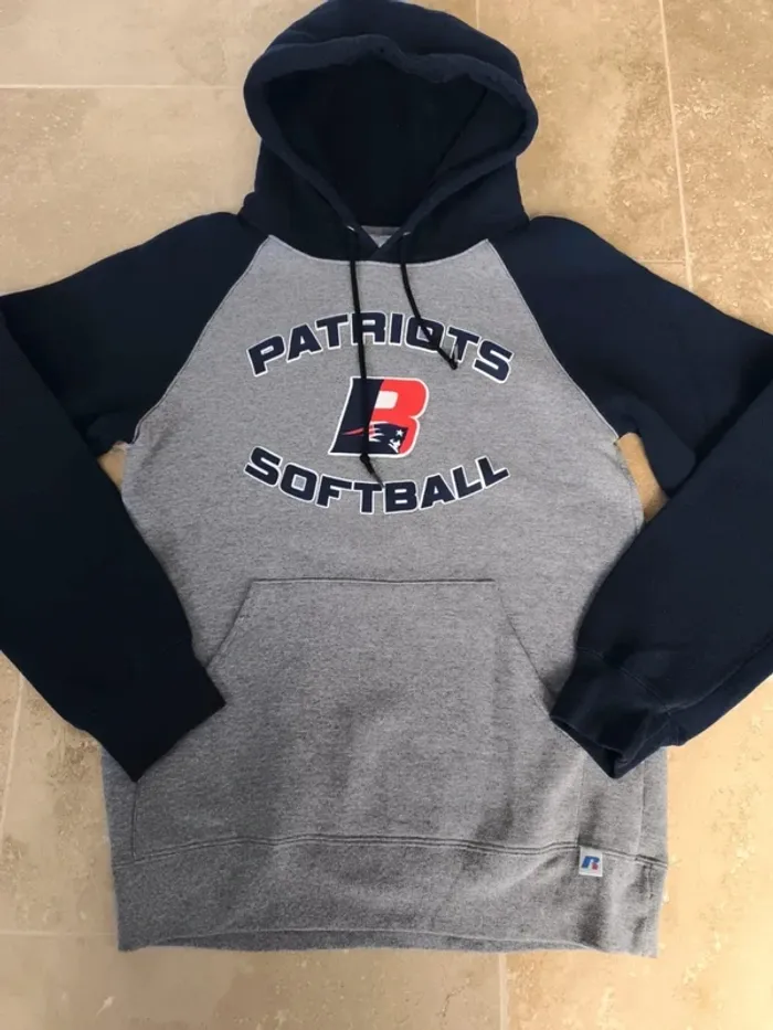 Sweat a capuche homme Patriots Baseball marine et gris Russel Athletic S excellent état - photo numéro 2