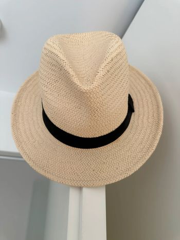 Chapeaux taille 58