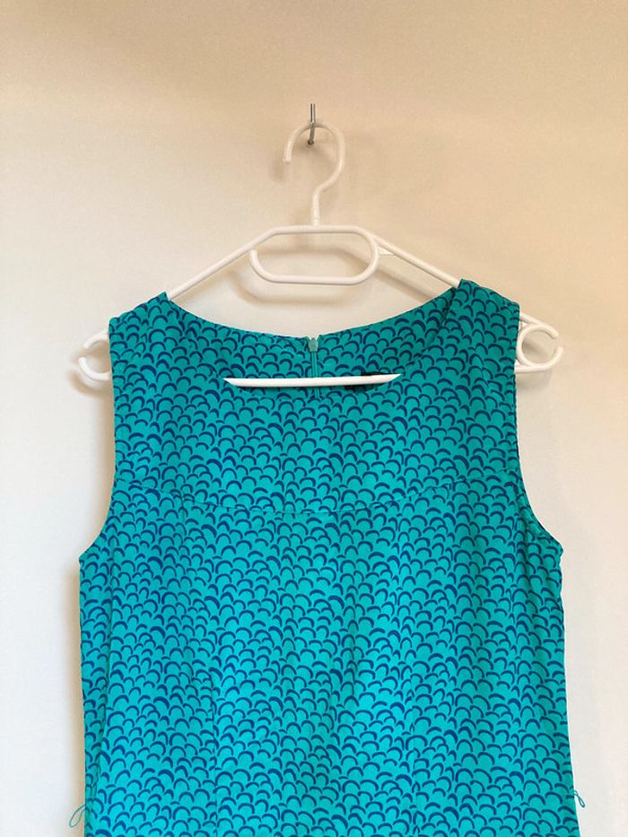Robe bleue à motifs - photo numéro 2
