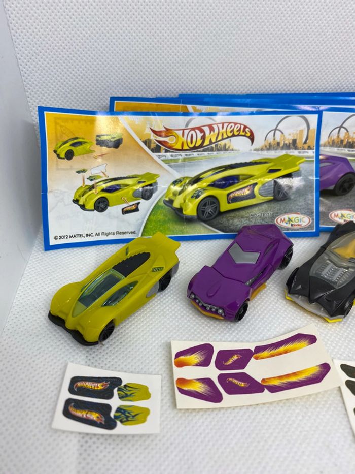 Lot de 5 kinder surprise hot wheels + bpz TR125 TR128 TR129x2 TR130 - photo numéro 3