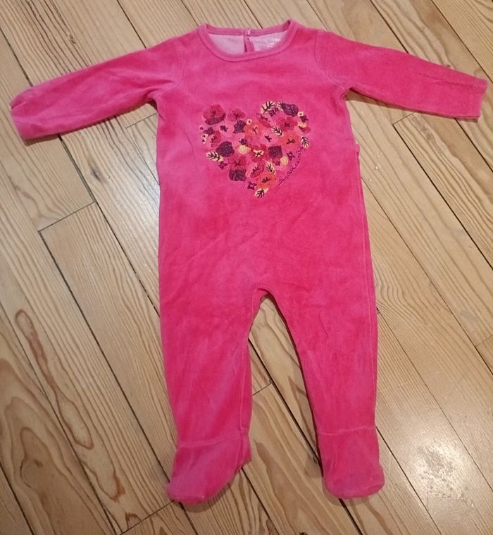 2 pyjamas velours - photo numéro 2