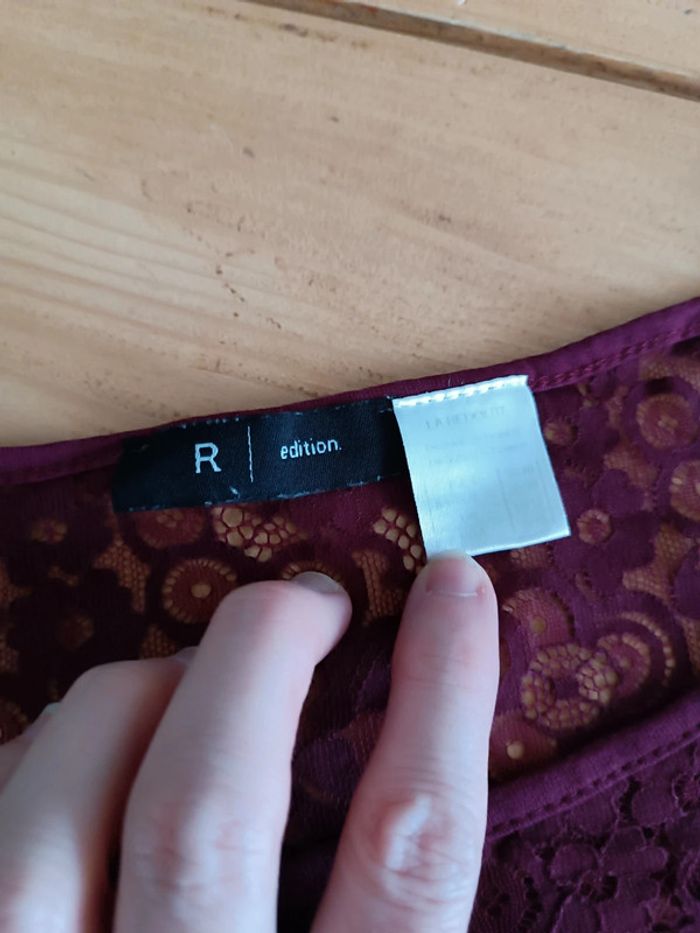 Tee-shirt dentelle bordeaux 38-40 neuf - photo numéro 3