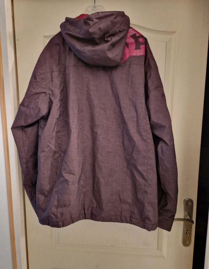 Veste DC taille L excellent état - photo numéro 2