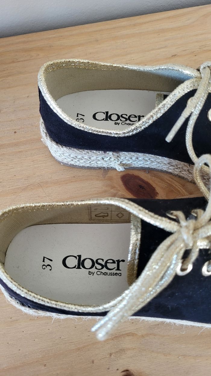 Chaussures taille 37 - photo numéro 3