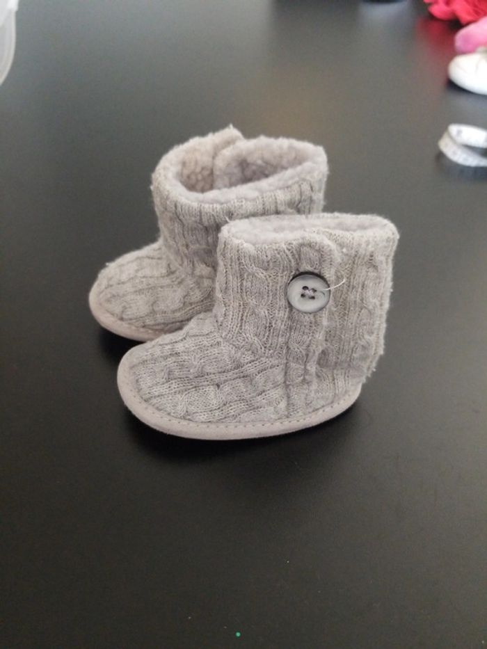 Chaussons fille 3-6 mois