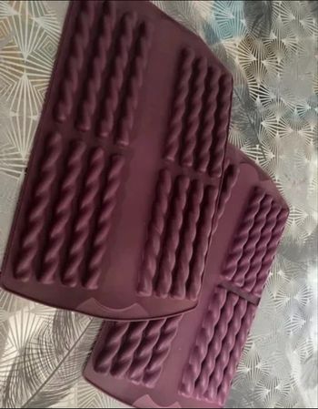 Moule Torsade Tupperware