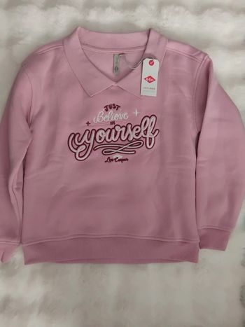 Sweat rose Lee Cooper, 10 ans