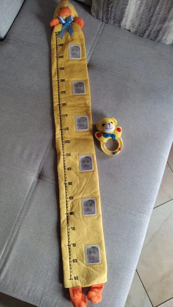 Toise + hochet bébé enfant décoration chambre