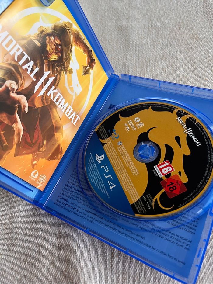 Jeu ps4 mortal kombat 11 - photo numéro 2
