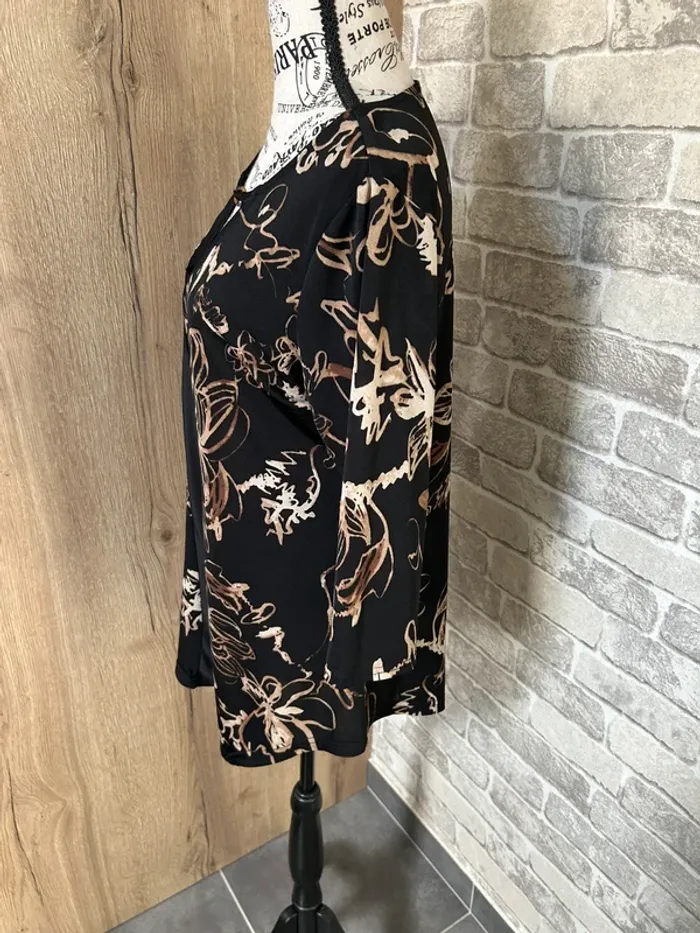 Blouse fluide manches 3/4 taille 42/44 - photo numéro 2