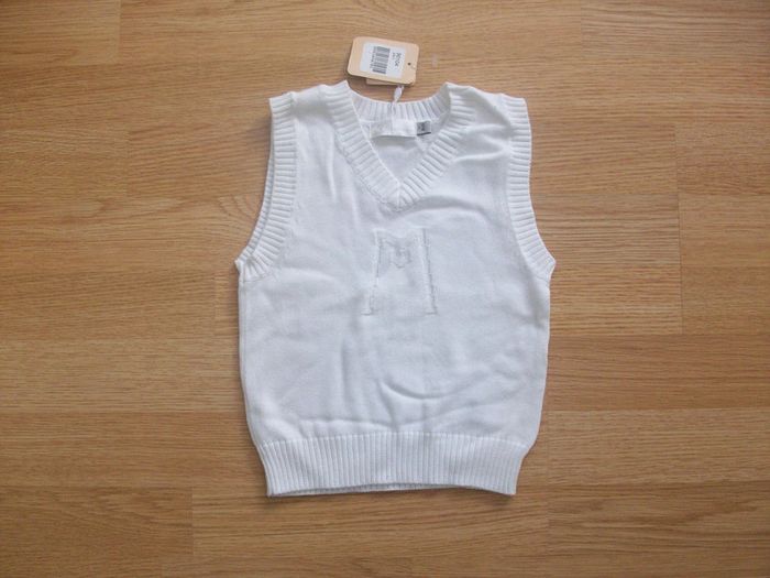 Pull Clayeux 2 ans neuf avec étiquette