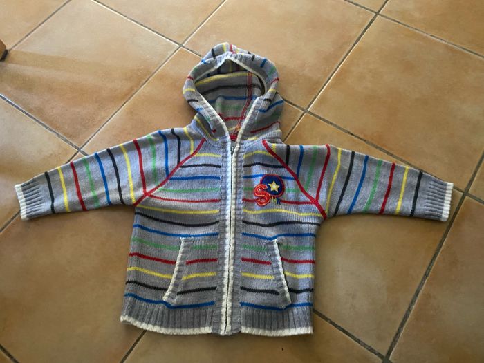 Gilet Zippe TriclyTracks très bon état 18-24 mois