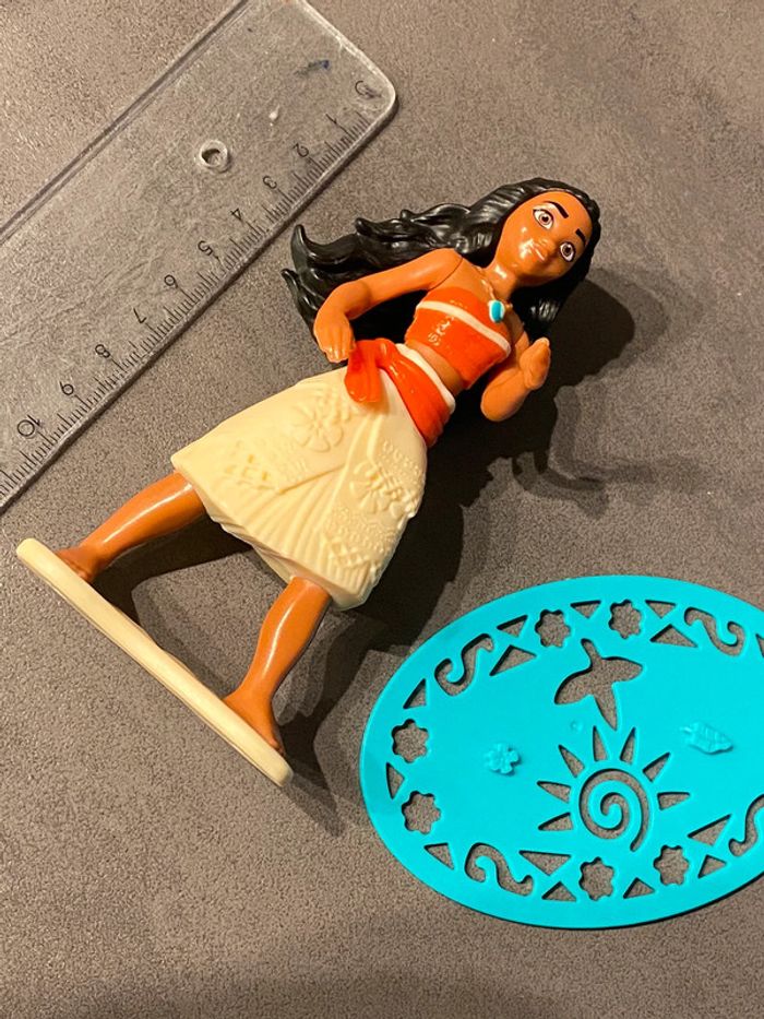 Figurine Vaiana Kinder - photo numéro 4