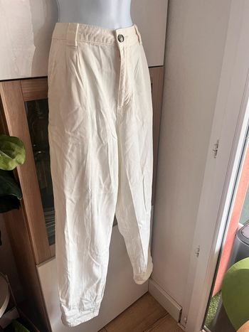 Pantalon carotte fluide bikbok taille 38