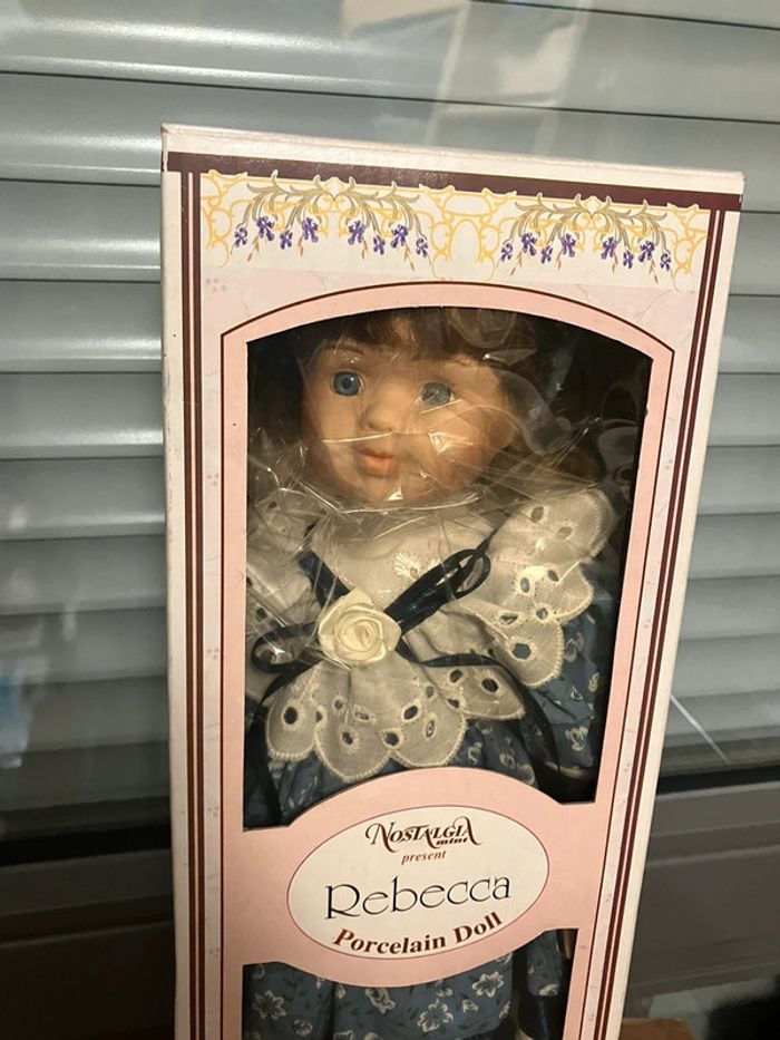 Poupée de Porcelaine (China Doll) Rebecca Sweet Collection - photo numéro 4