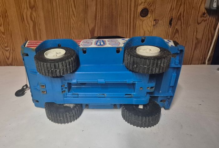 Jouet ancien en métal camion dépanneuse à friction joustra vintage - photo numéro 7