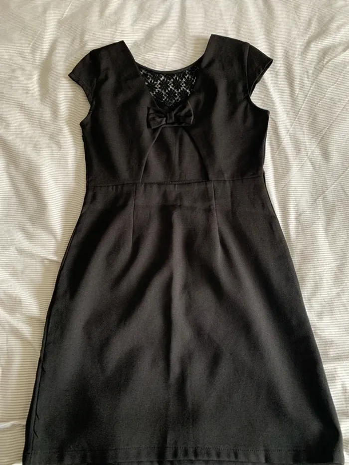 Robe cintrée - photo numéro 4