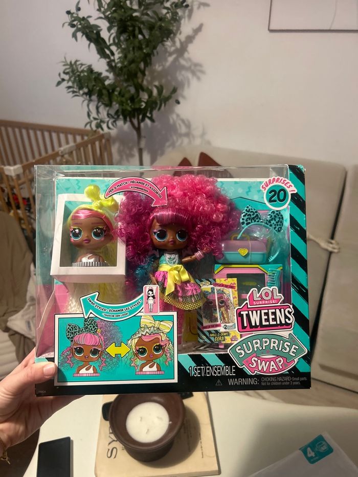Lot poupée lol surprise tweens swap