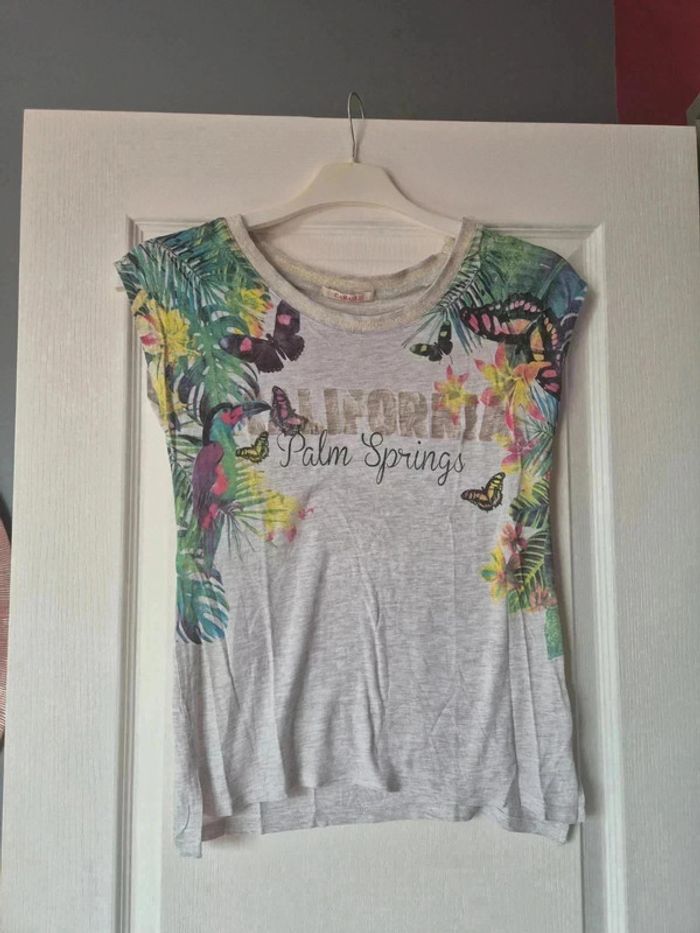 Tee shirt