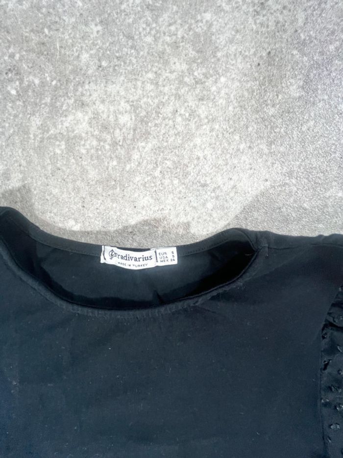 🖤 Haut à manches bouffantes Stradivarius taille S 🖤 - photo numéro 2