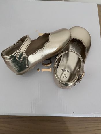 Ballerines dorées Obaïbi – pointure 21 – NEUVES 