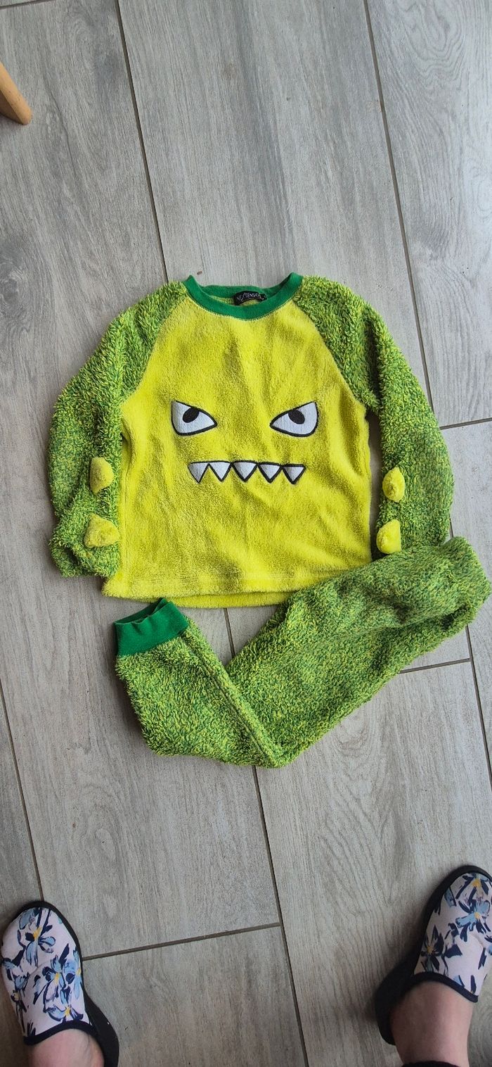 Pyjama garçon 4 ans - photo numéro 2