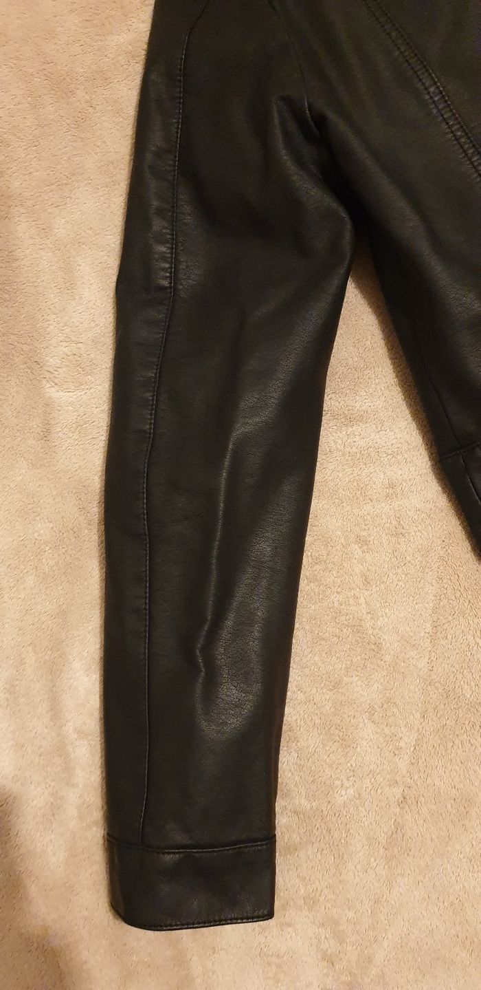 Veste courte noire - photo numéro 4