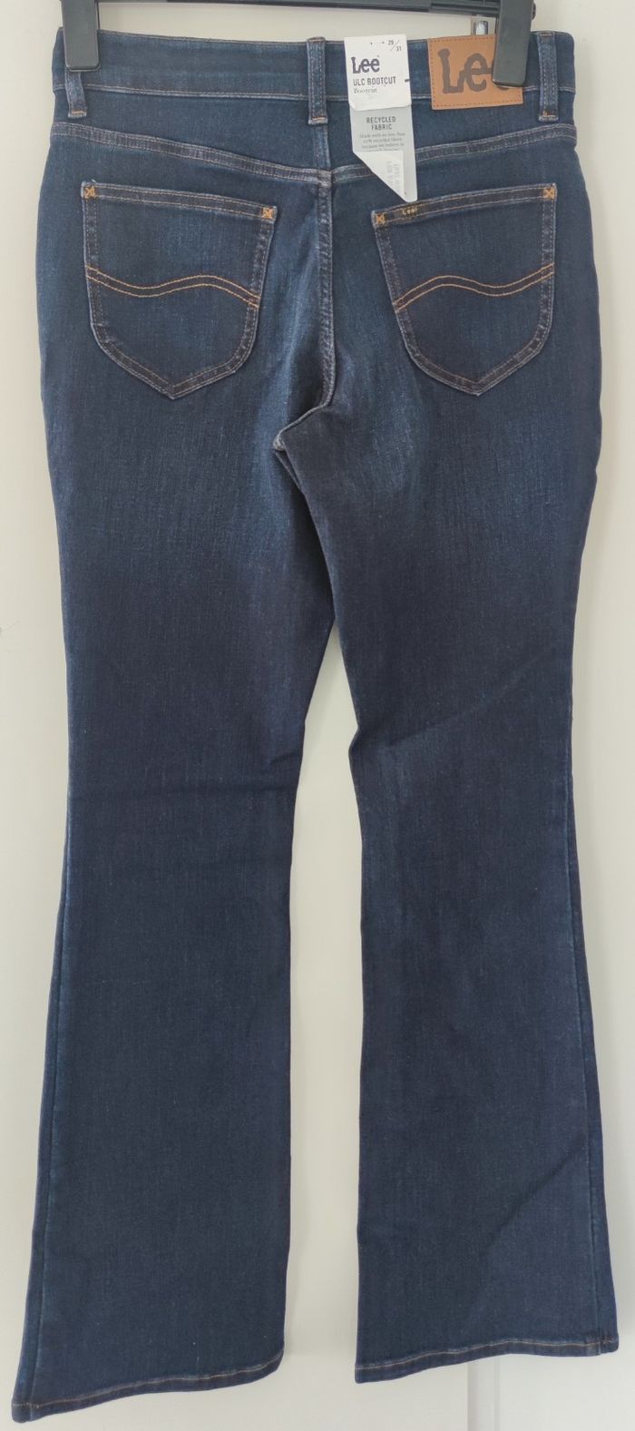 Jean pour femme marque LEE taille 42 couleur bleu marine - photo numéro 7