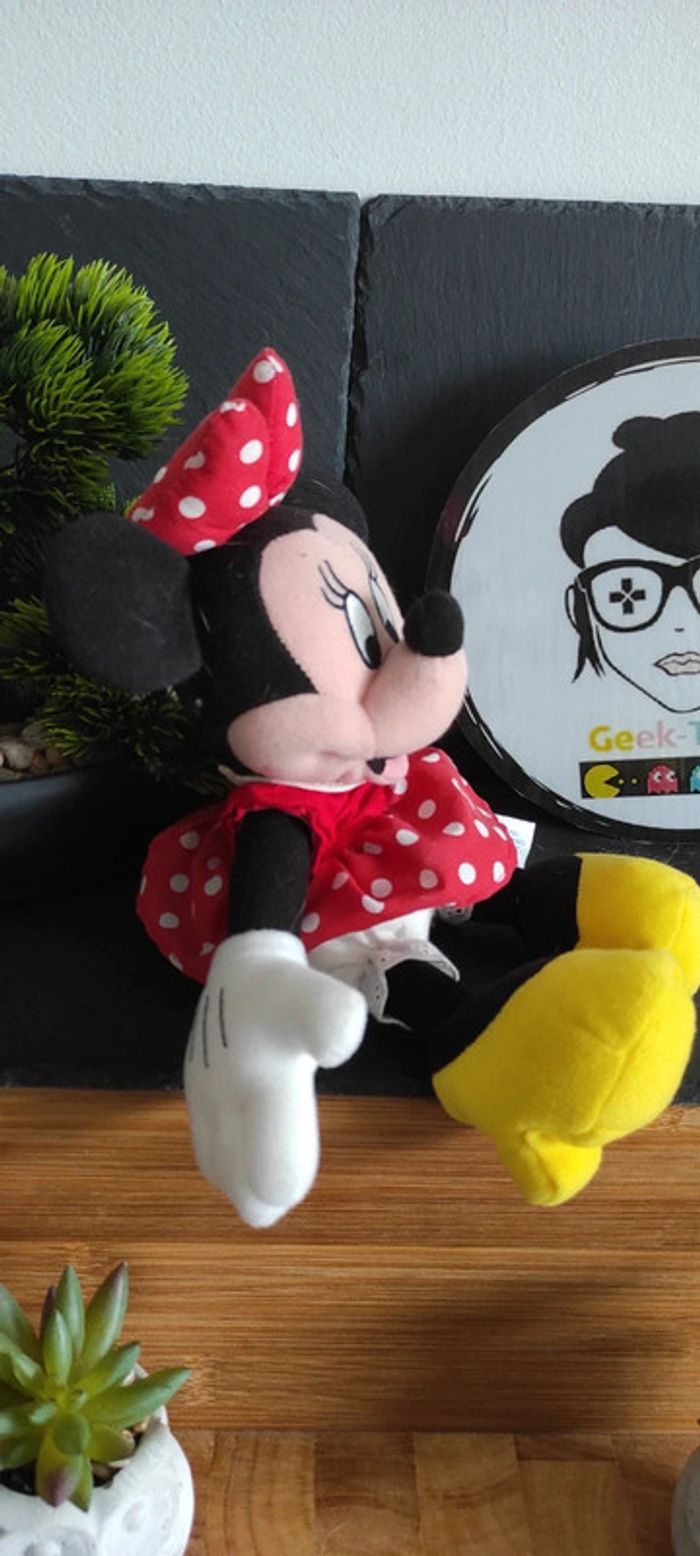 Doudou Peluche Vintage Minnie Disney Rouge Noir Jaune Plush #geektradedoudou - photo numéro 2