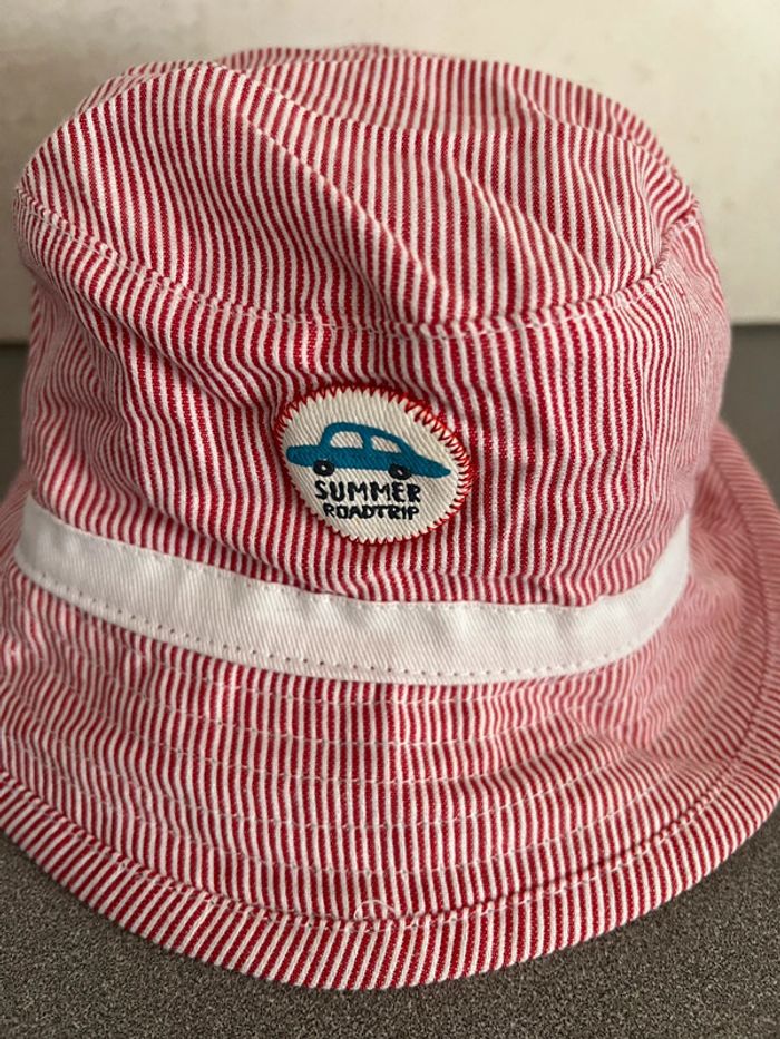 Bob chapeau rayé rouge blanc taille 42 43 cm Baby Club - photo numéro 2