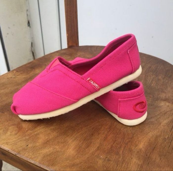 Espadrilles Espigas neuves pointure 30 - photo numéro 3