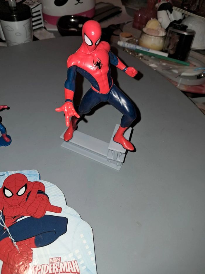 Lot de figurines spiderman - photo numéro 3