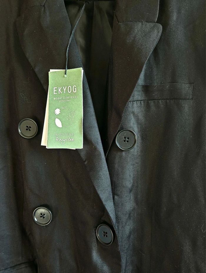 Veste ekyog neuve taille 40 - photo numéro 4
