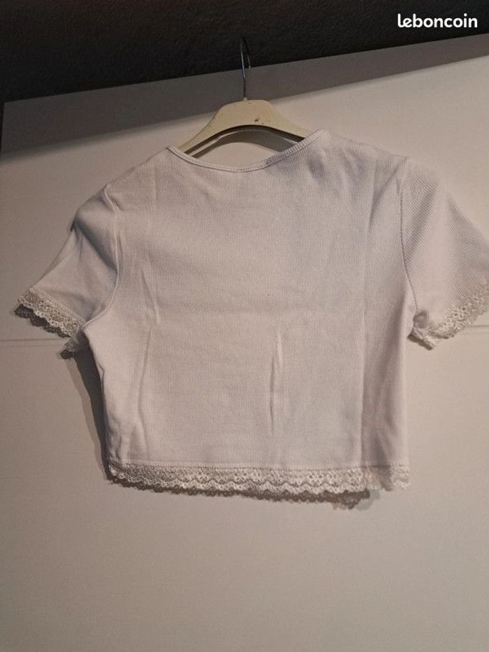 Crop top Jennyfer taille 36 - photo numéro 3