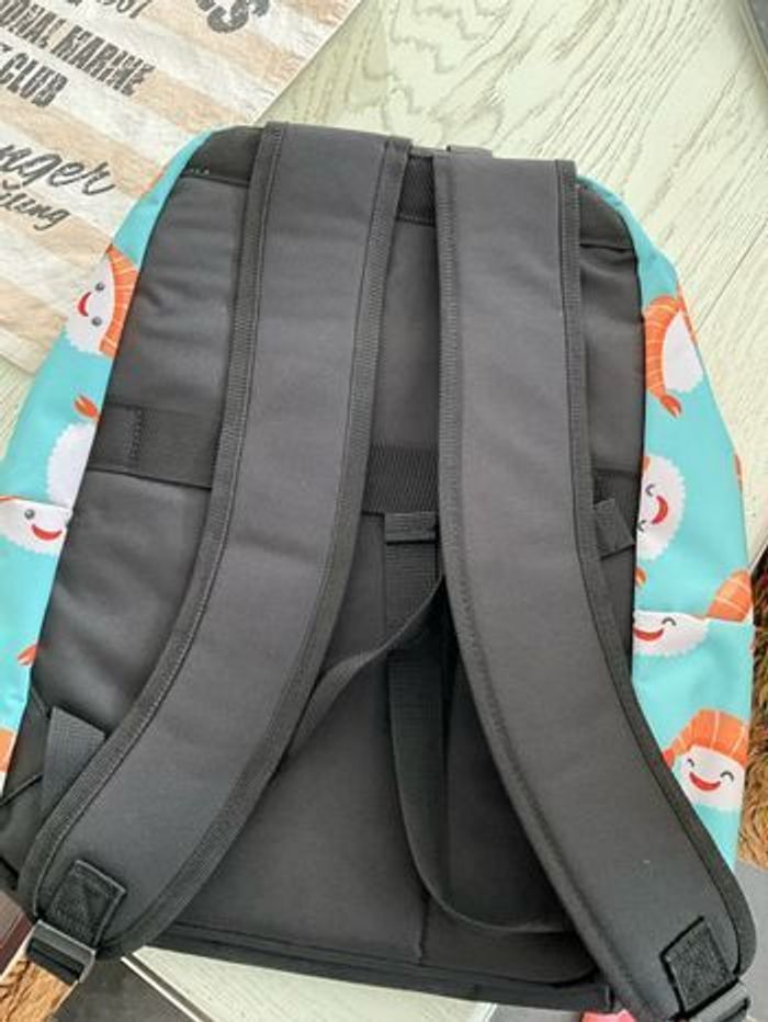 Superbe sac à dos Oh my pop Nigiri, neuf  30 % remise avec code - photo numéro 7
