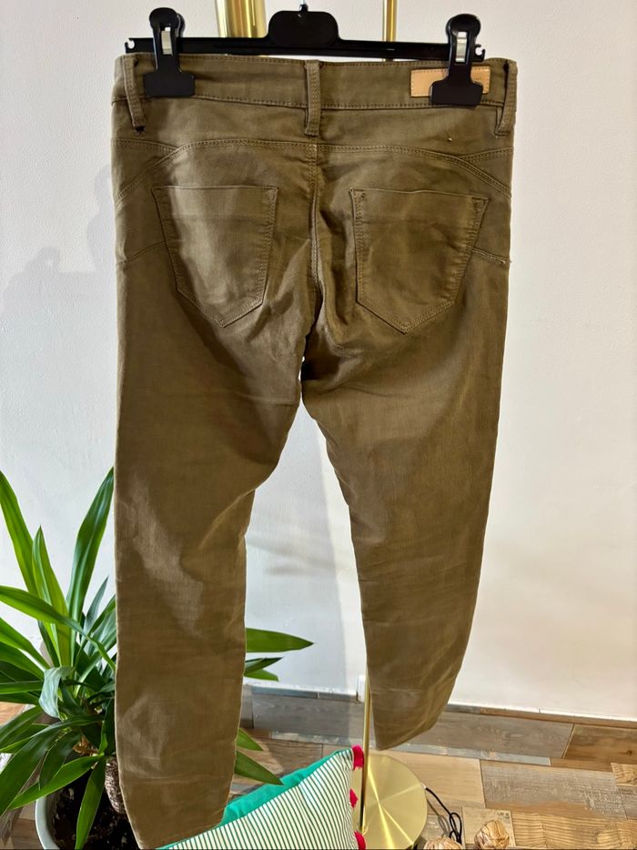 Pantalon push up taille 36 - photo numéro 8