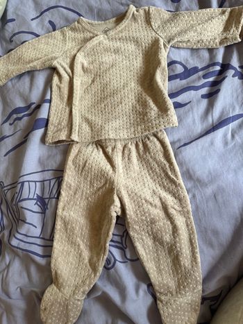 Pyjama 2 pièces taille 3 mois