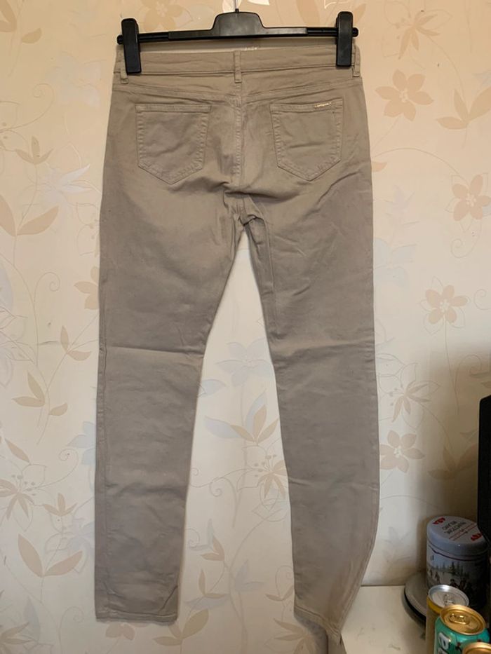 Jeans beige taille 38 (30 US) - photo numéro 5