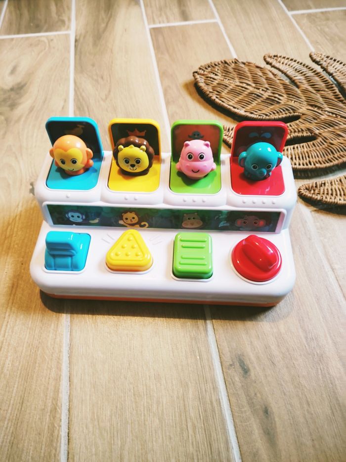 🦁Jeu d'eveil Pop up en plastique avec chiffres et animaux